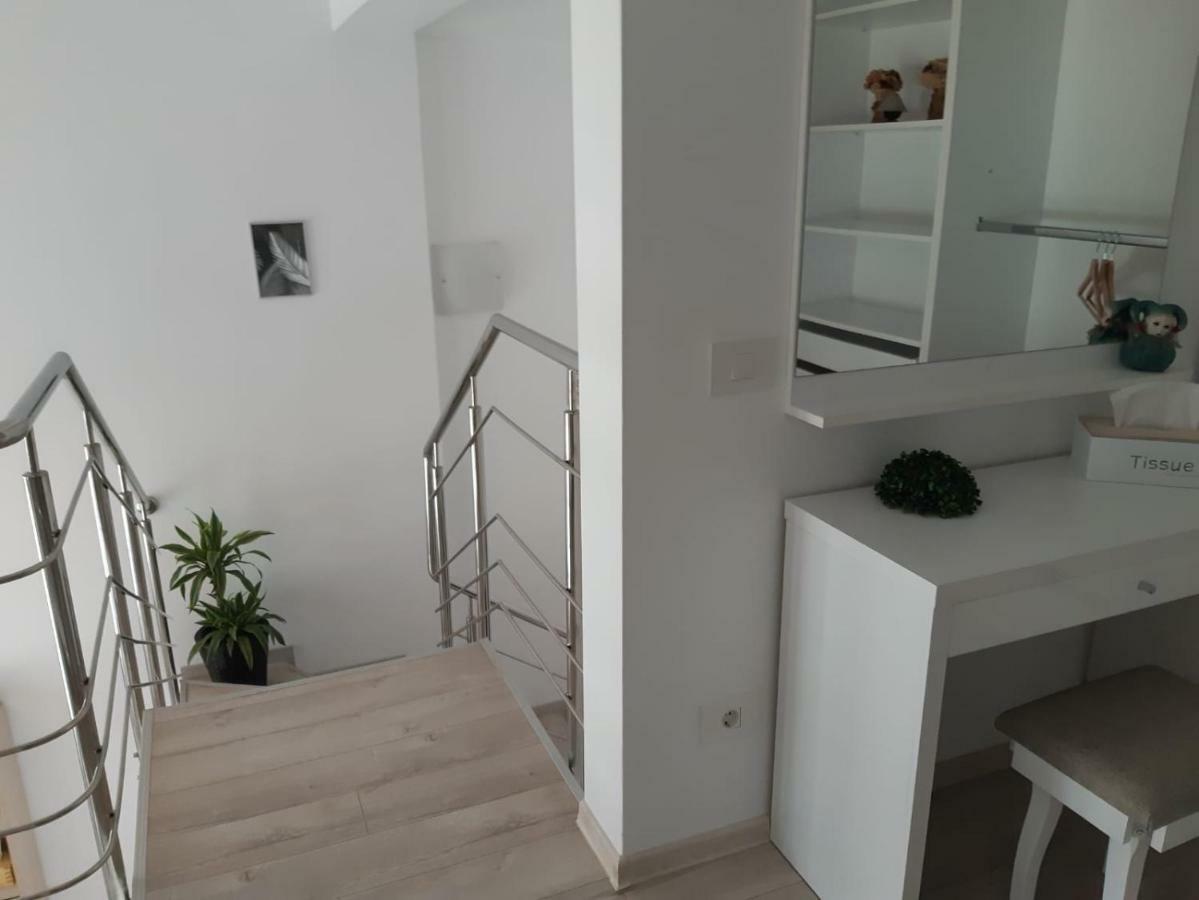 Apartament Ana Premium Διαμέρισμα Oradea Εξωτερικό φωτογραφία