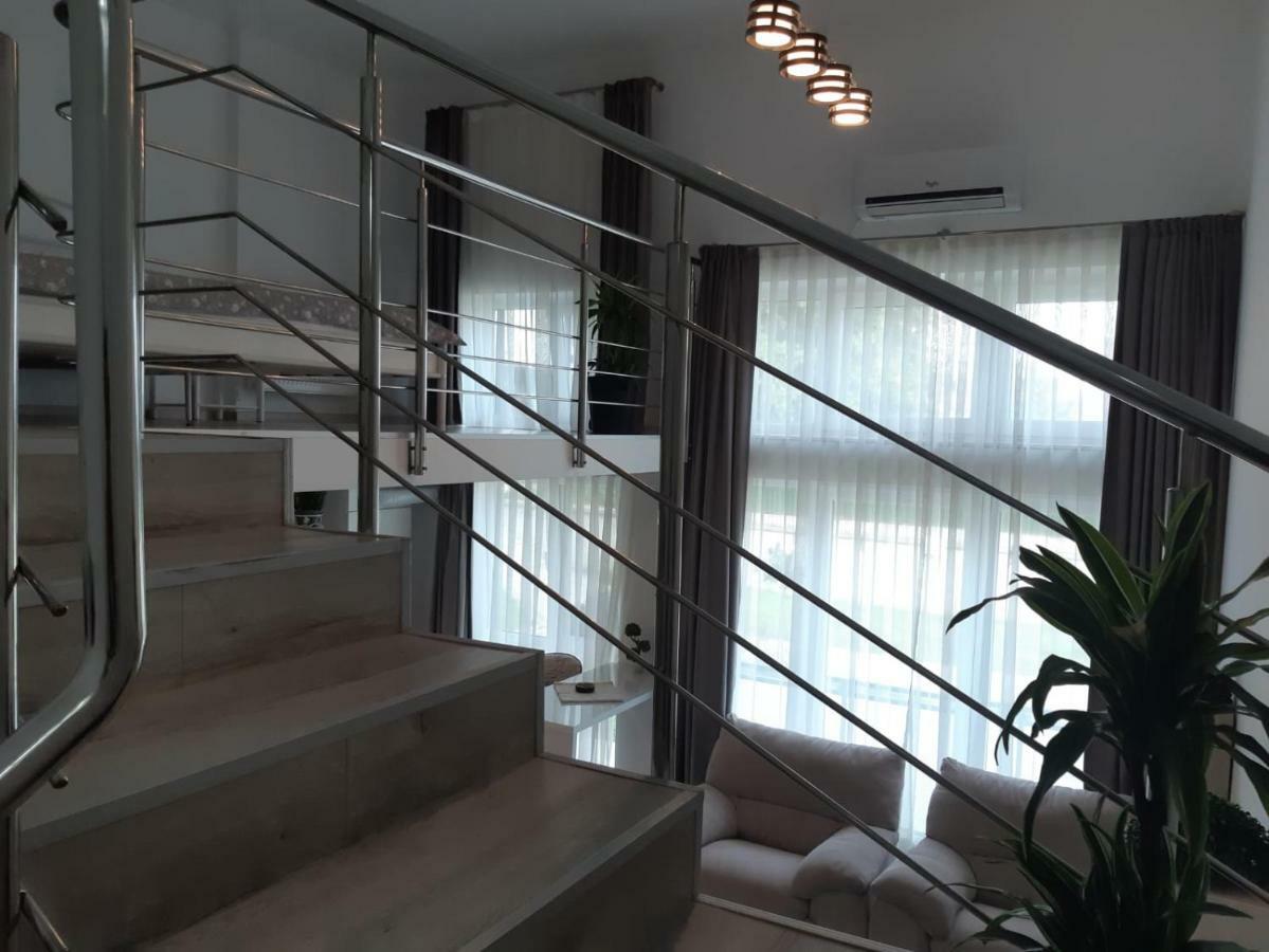Apartament Ana Premium Διαμέρισμα Oradea Εξωτερικό φωτογραφία